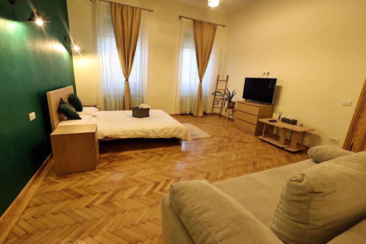 Branko'S Residence Τιμισοάρα Εξωτερικό φωτογραφία